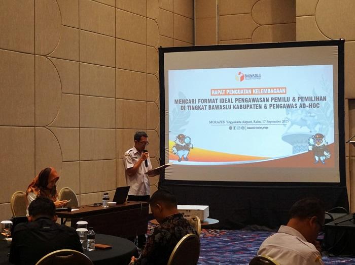 Bawaslu-Kulon-Progo-Evaluasi-Skema-Pengawasan-Pemilu-Coba-Cari-Format-yang-Ideal.jpg