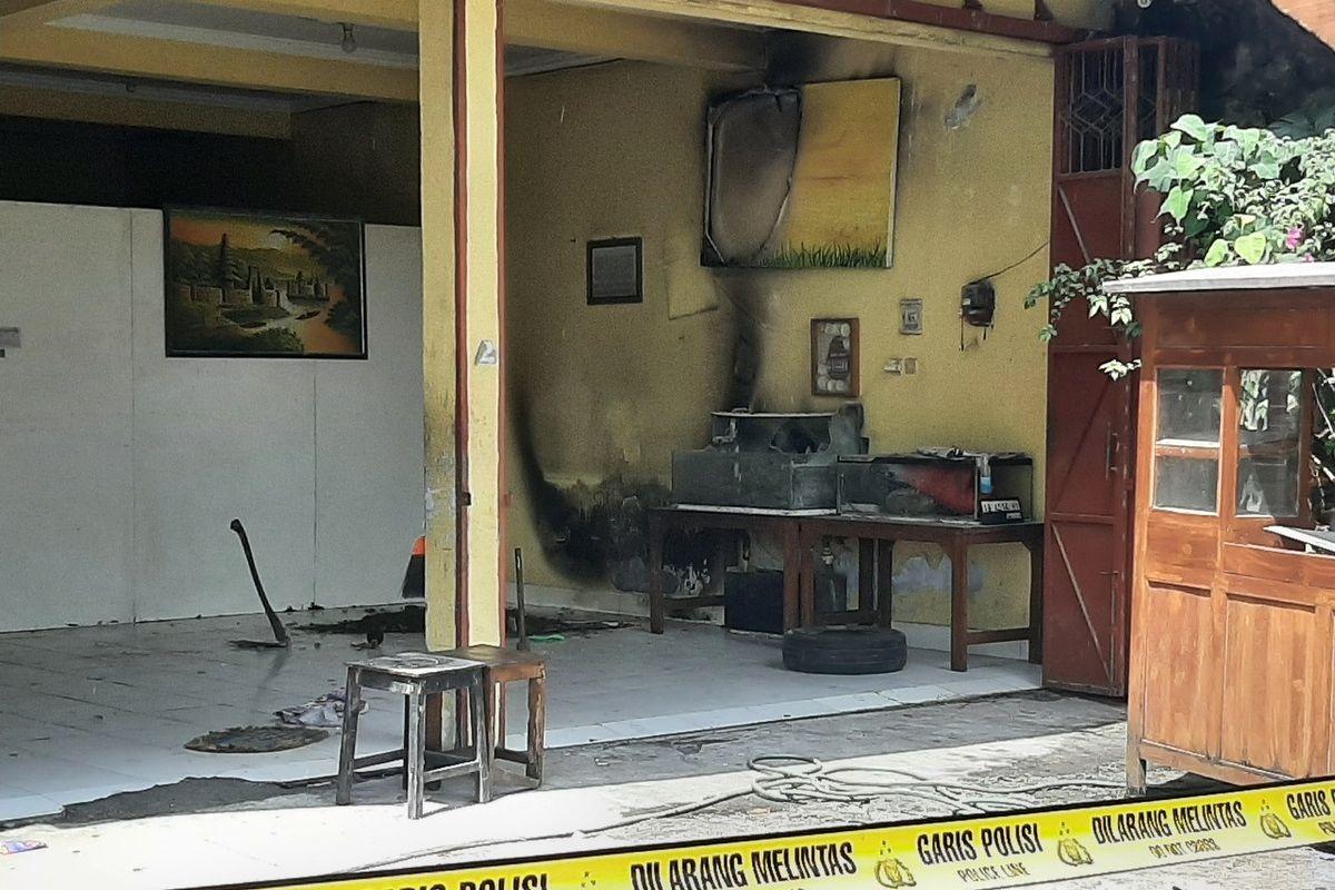 Bukan-Mistis-Ini-Fakta-di-Balik-Misteri-Rumah-di-Sleman-yang-Alami-11-Kali-Kebakaran-Beruntun.jpg