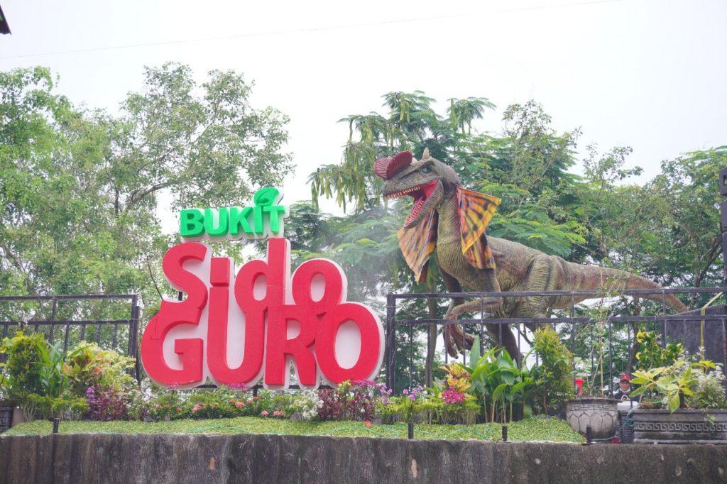 Bukit-Sidoguro-Kini-Miliki-Fasilitas-Lengkap-Bisa-Saksikan-Keindahan-Kota-Klaten-dari-Ketinggian.jpg
