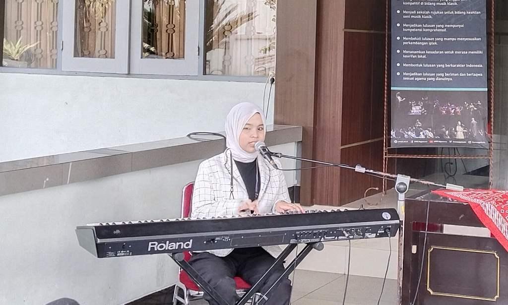 Cerita-Putri-Ariani-Saat-Dapat-Golden-Buzzer-di-Americas-Got-Talent.jpg