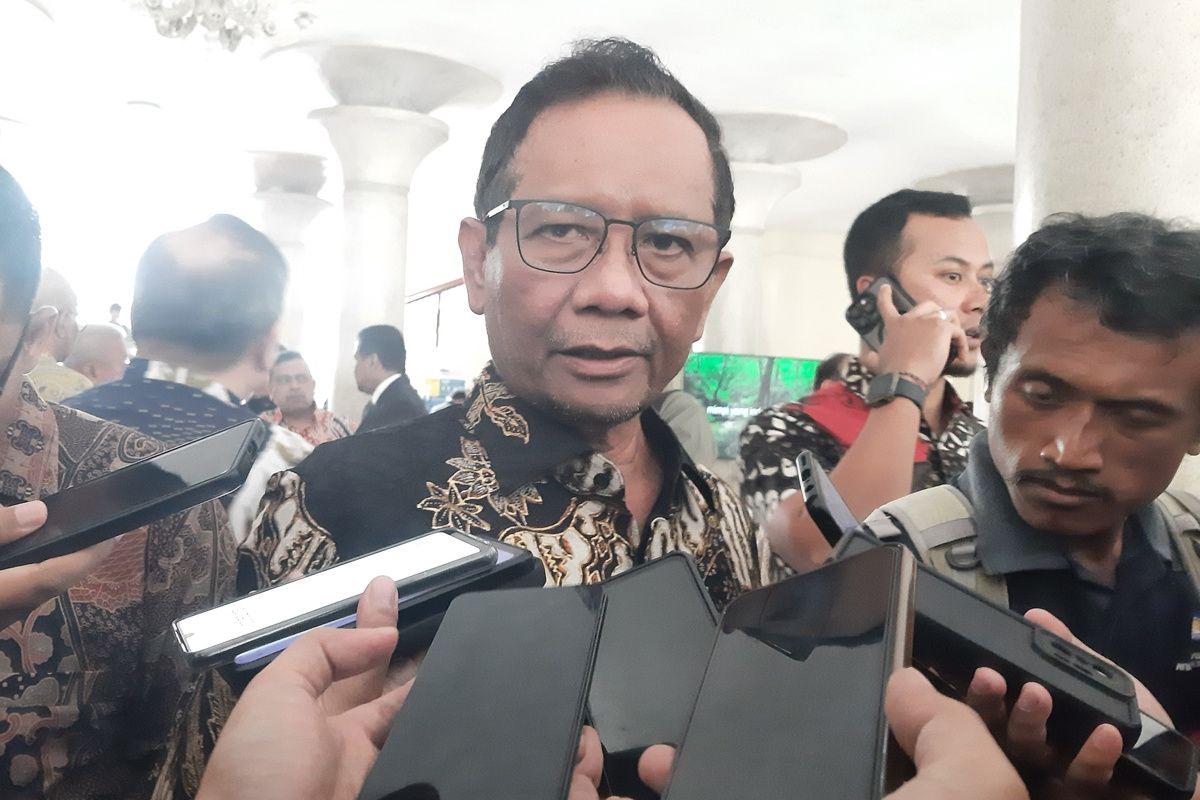 Cucu-Mahfud-MD-Harus-Dirawat-4-Hari-di-Rumah-Sakit-karena-jadi-Korban-Keracunan-Program-MBG-di-Yogya.jpg