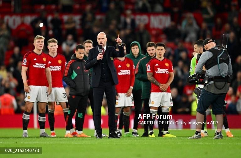 Erik-ten-Hag-berbicara-setelah-Liga-Inggris-3-2-Manchester-United-vs-Newcastle.jpg