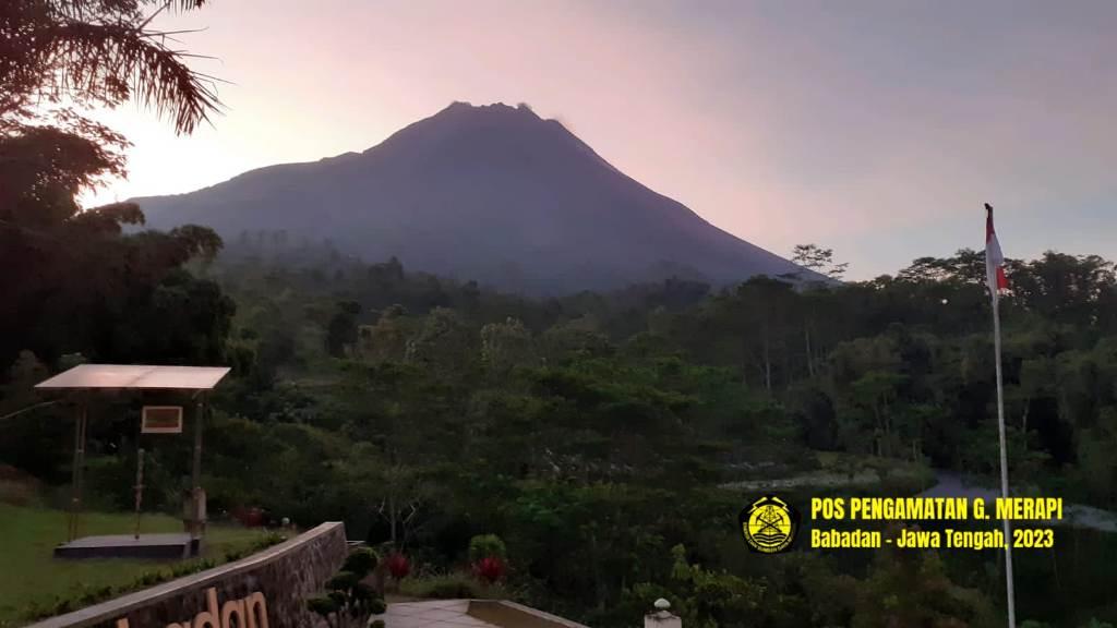 Gunung-Merapi-2-Mei-2023-Babadan.jpg