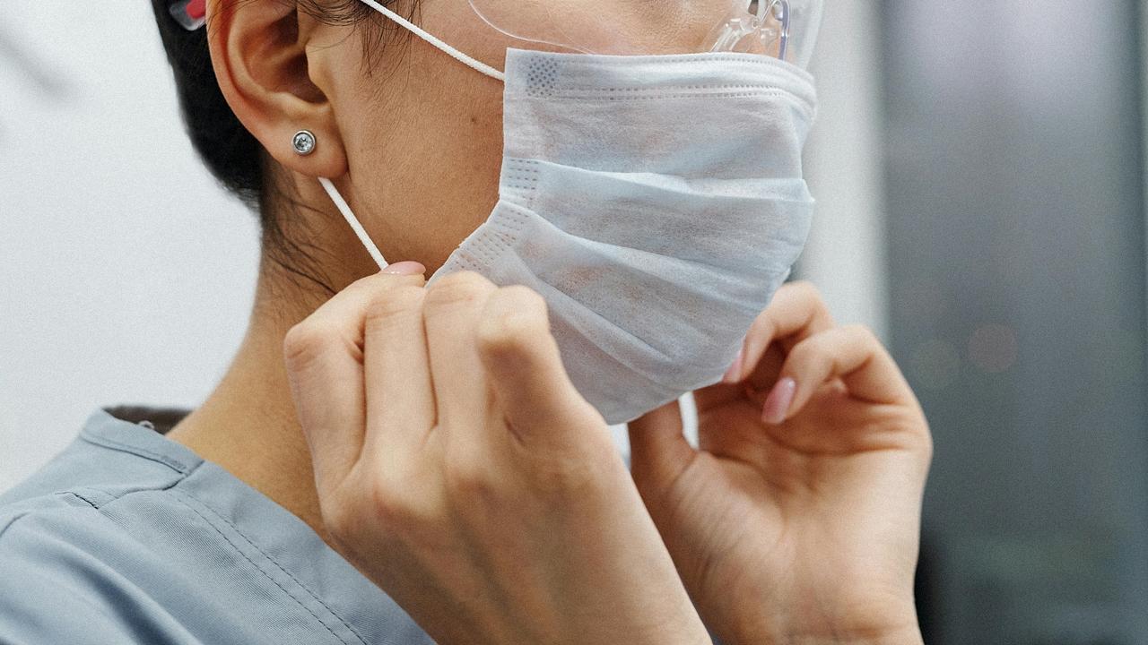 Ilustrasi-foto-virus-flu-sakit-flu-masker-pakai-masker.jpg