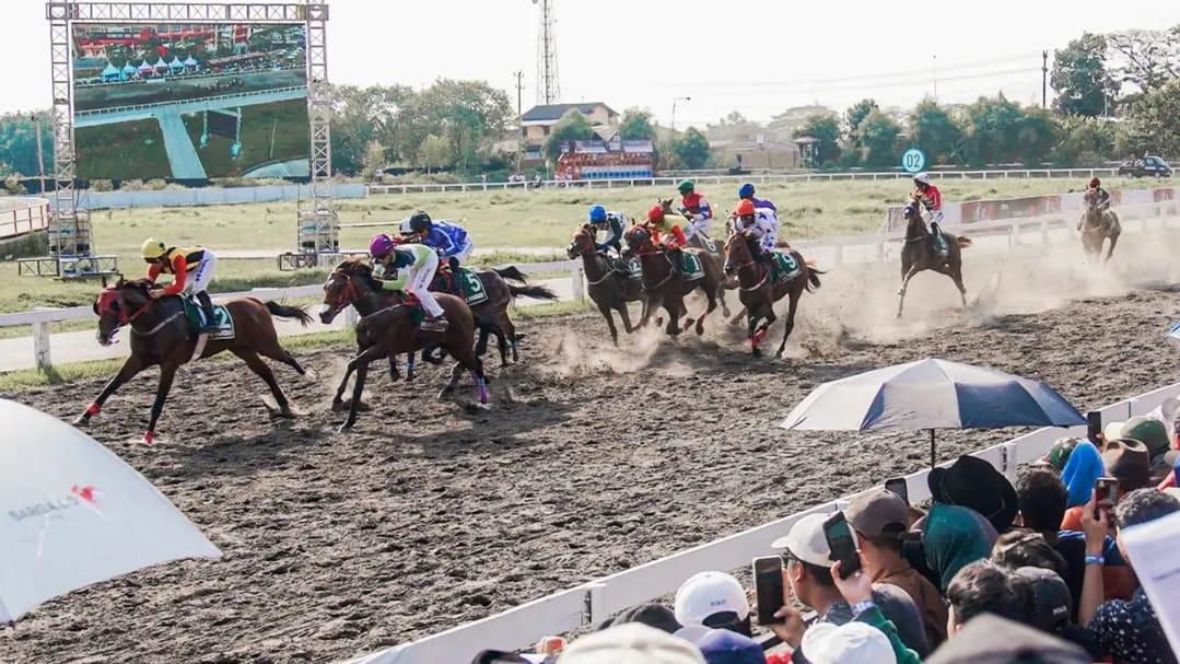 Indonesias-Horse-Racing-Indonesia-Derby-2025.jpg