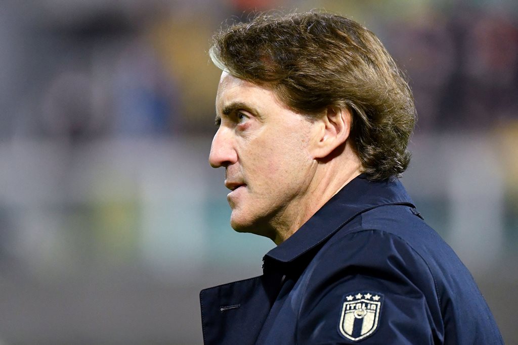 Italia-Absen-di-Piala-Dunia-2022-Qatar-Roberto-Mancini-Kekecewaan-Terbesar-Saya.jpg