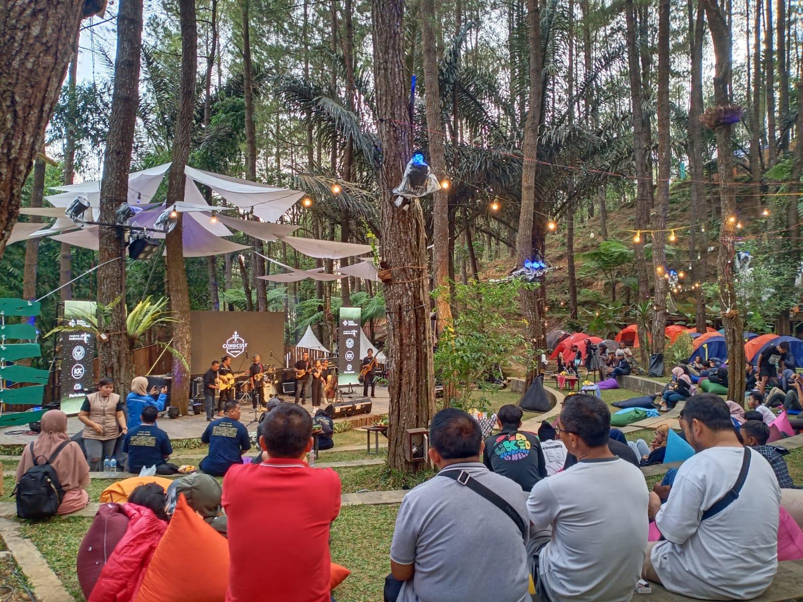 Java-Blues-and-Roots-Music-Festival-2023-Menikmati-Alunan-Musik-di-Tengah-Hutan-Pinus-Purworejo.jpg