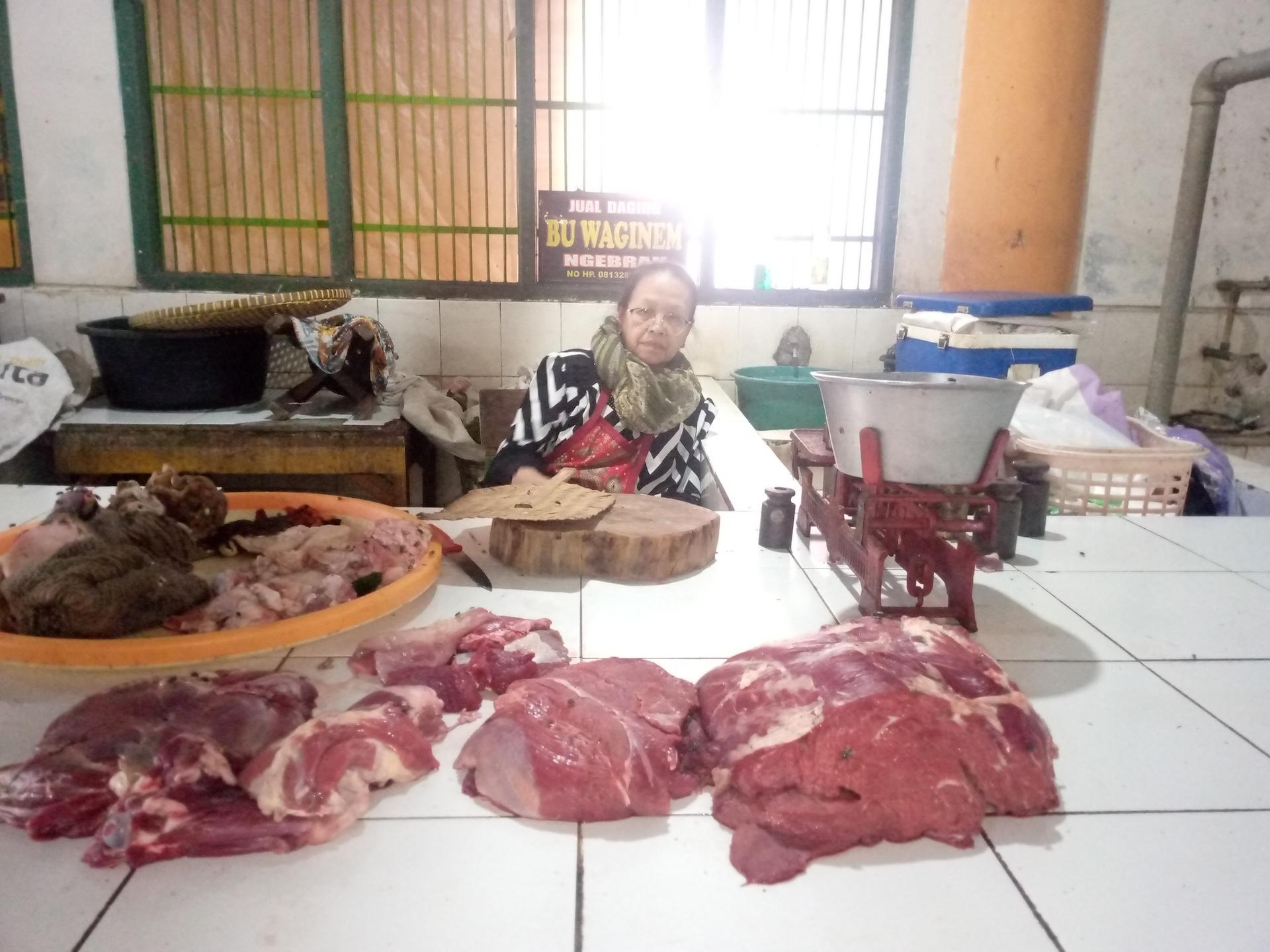 Jelang-Lebaran-Harga-Daging-Sapi-di-Gunungkidul-Merangkak-Naik.jpg