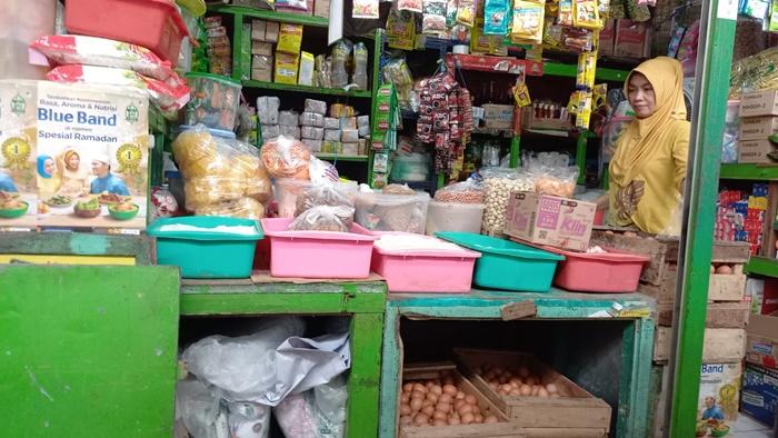 Jelang-Puasa-Harga-Cabai-Rawit-Merah-Telur-Ayam-hingga-Daging-Ayam-Naik.jpg