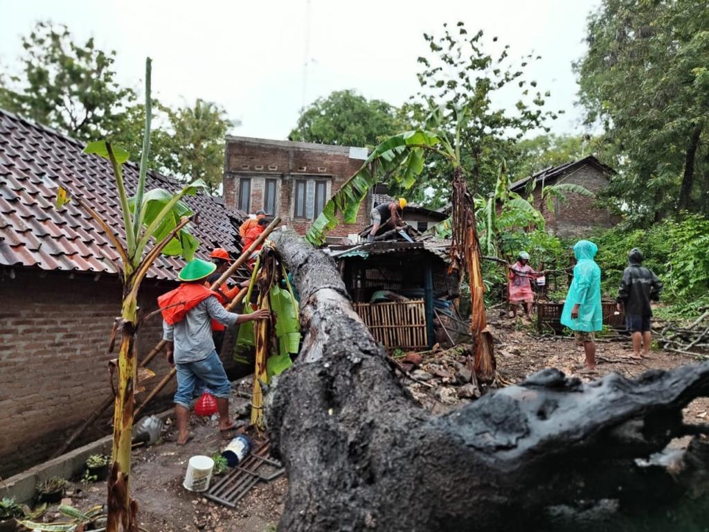 Kabar-Terbaru-Dampak-Bencana-Cuaca-Ekstrem-di-Daerah-Istimewa-Yogyakarta.jpg