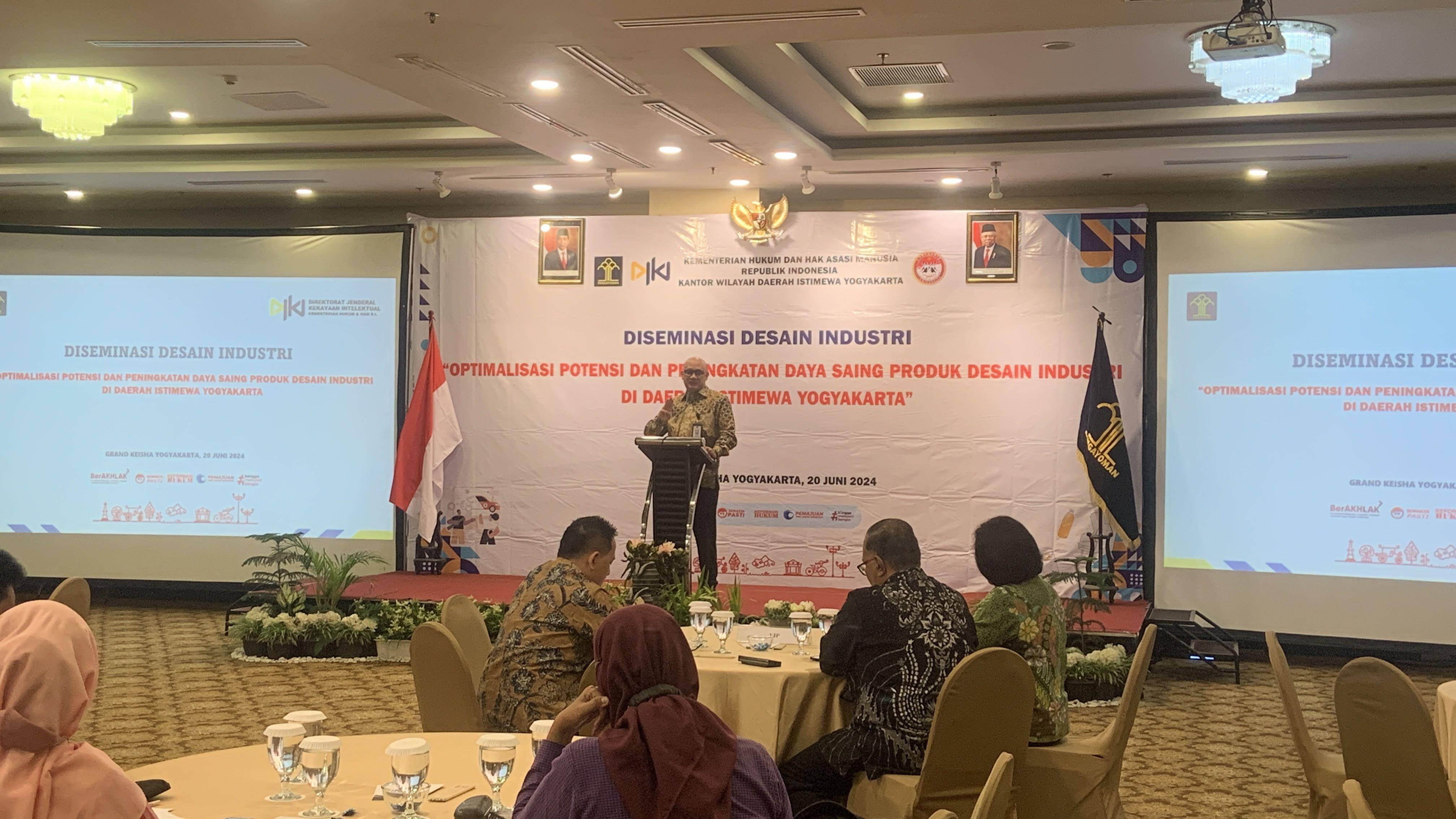 Karya-Perajin-Menjamur-di-DIY-Kemenkumham-Tingkatkan-Pendaftaran-Desain-Industri-Pelaku-Usaha.jpg