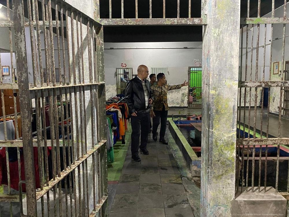 Kemenkumham-DIY-Gelar-Sidak-di-Lapas-Yogyakarta-dan-Sleman.jpg