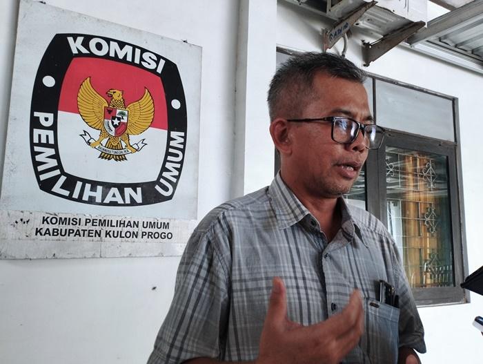Ketua-KPU-Kulon-Progo-Budi-Priyana-2532024.jpg