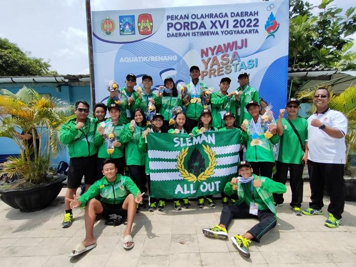 Kontingen-Sleman-raih-juara-umum-cabor-renang.jpg