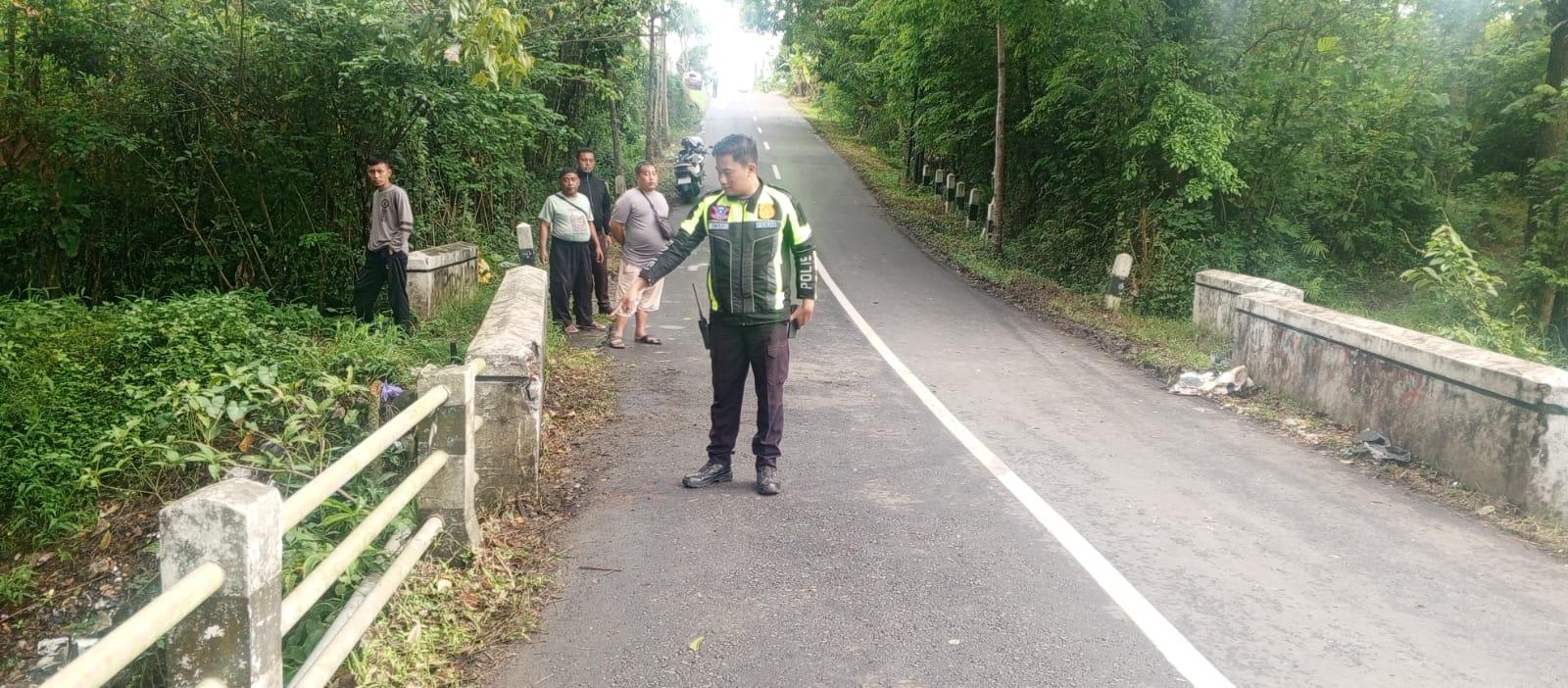 Laka-Pick-Up-Vs-Mio-di-Bandongan-Magelang-Pasutri-Meninggal-di-LokasI.jpg