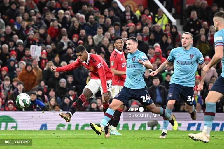 jogja/Marcus-Rashford-mencetak-gol-di-Piala-Liga-Inggris-atau-Carabao-Cup-Manchester-United-vs-Burnley.jpg