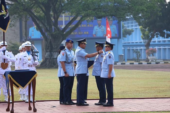 Marsda-TNI-Donald-Kasenda-Resmi-Menjabat-Gubernur-AAU-KASAU-Ingatkan-Tantangan-Modernisasi.jpg