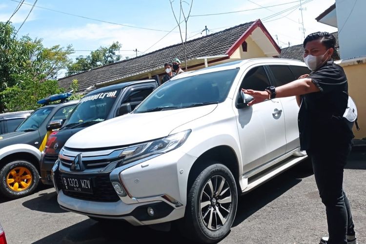 Montir-Gadungan-Curi-Mobil-Dinas-Bupati-Bojonegoro-Lalu-Jemput-2-Perempuan-Niat-Kabur-ke-Bekasi.jpg