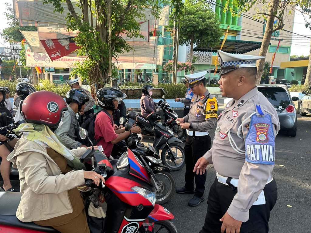 Ops-Zebra-Progo-2024-Berakhir-Polres-Gunungkidul-Tindak-3084-Pengendara.jpg