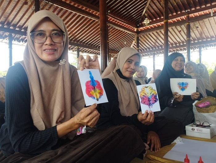 PDIG ABA Kulon Progo Kenalkan Metode Pembelajaran Finger Painting, Tingkatkan Kreativitas Anak