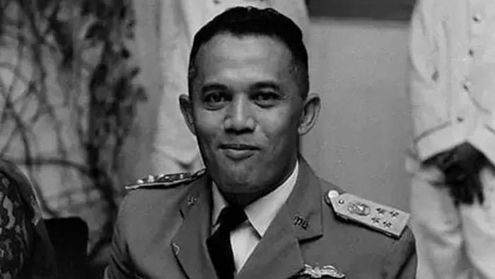 PROFIL-AH-Nasution-Jendral-Bintang-Lima-Berkarier-Moncer-yang-Lolos-dari-Tragedi-G30S.jpg