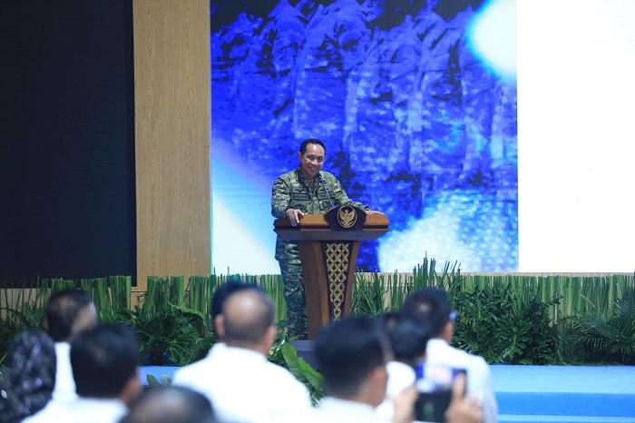 Panglima-TNI-Soroti-Ancaman-Global-Ajak-DPRD-Perkuat-Ketahanan-Nasional-dan-Pembangunan-Daerah.jpg