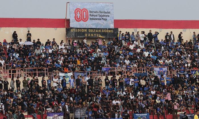 Panpel-Cetak-8000-Tiket-untuk-Laga-PSIM-vs-Persebaya-1700-Polisi-Dikerahkan-Bonek-Dilarang-Hadir.jpg