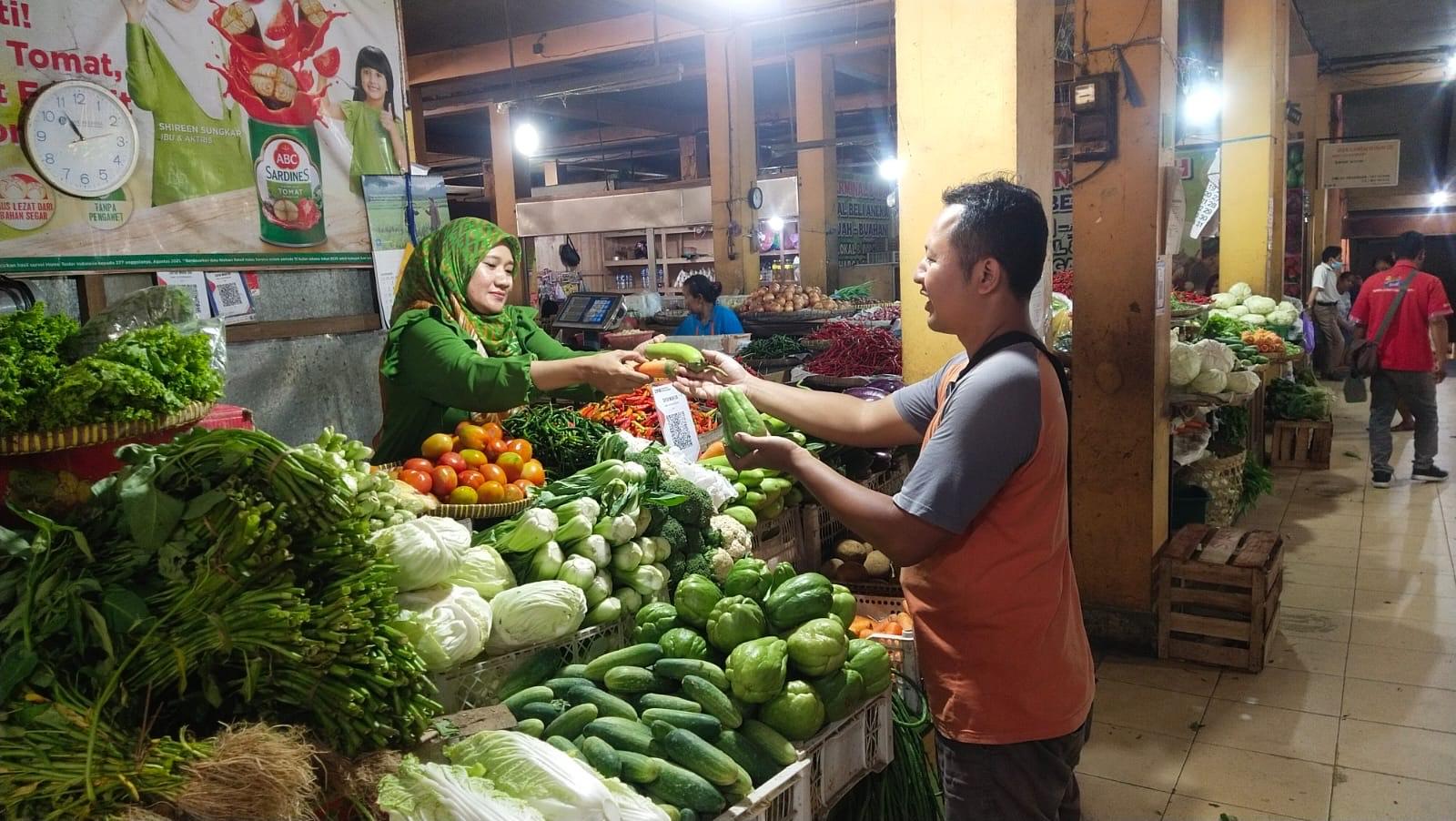 Harga Plastik Melejit, Pedagang di Pasar Beringharjo Ajak Pelanggan Bawa Tas Belanja Sendiri