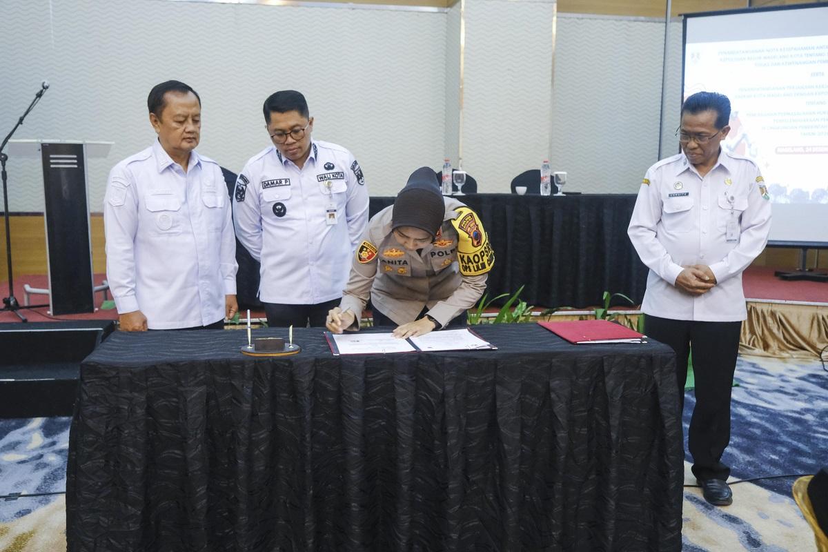 Pemkot-Perkuat-Sinergi-Strategis-dengan-Polres-Magelang-Kota.jpg