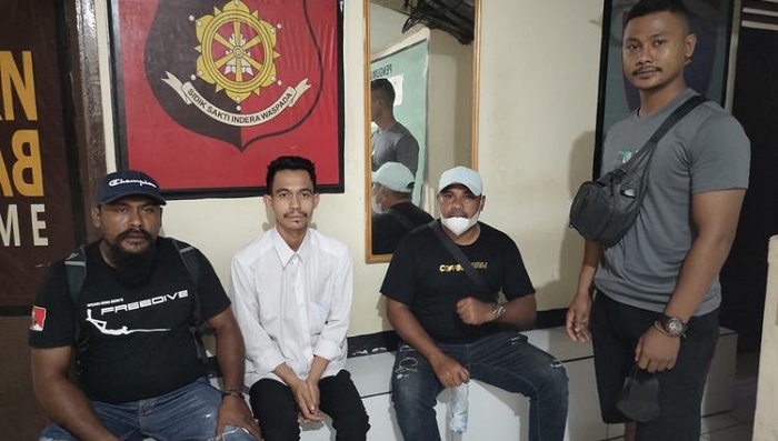 Pemuda-yang-Diringkus-Polisi-saat-Ijab-Kabul-di-KUA-Baguala-Ternyata-Bawa-Kabur-Tiga-Motor-Warga.jpg