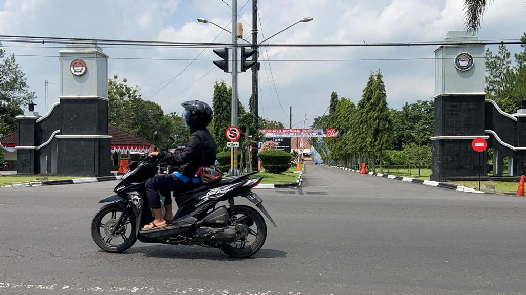 Penampakan-gerbang-depan-SMA-Taruna-Nusantara-Selasa-1682022.jpg