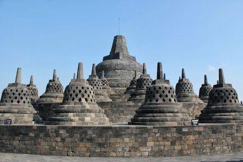 Peninggalan-Sejarah-Candi-Borobudur-Magelang-Jawa-Tengah.jpg
