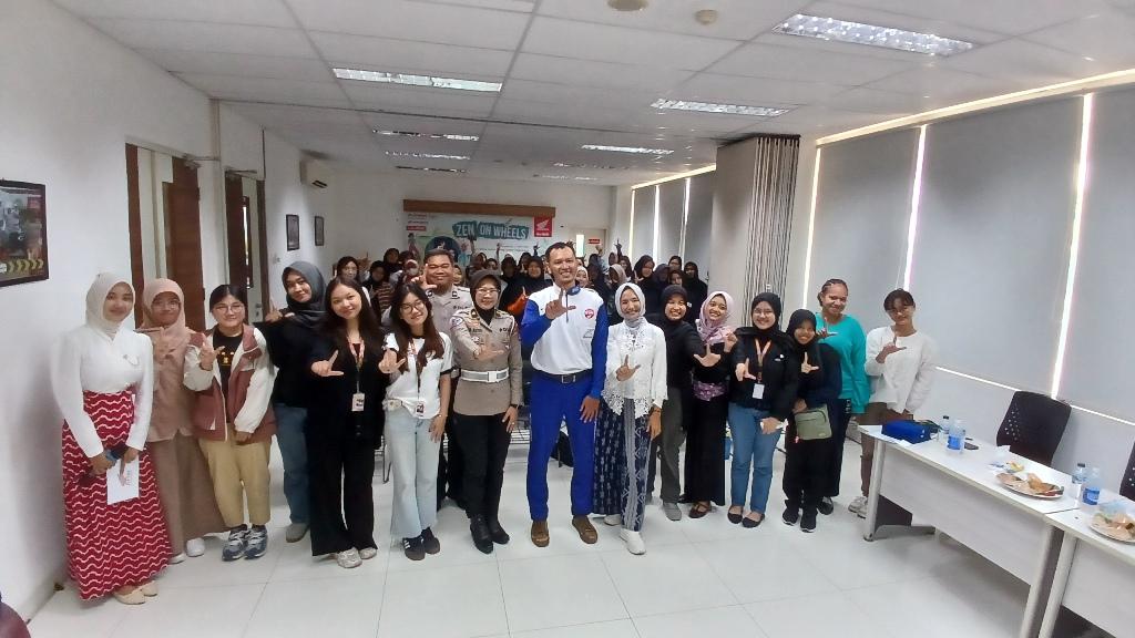 Peringati-Hari-Kartini-Astra-Motor-Yogyakarta-Edukasi-Pengendara-Wanita-Soal-Manajemen-Emosi.jpg