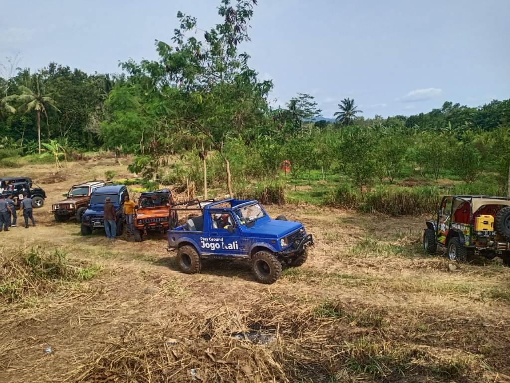 Play-Ground-Jogo-Kali-Diresmikan-Hadirkan-Wahana-Adrenalin-Mobil-Jeep-dan-Trail.jpg