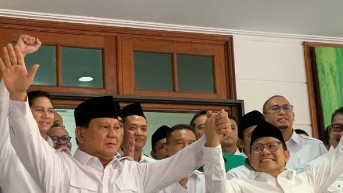 Potong-Pita-Bersama-Prabowo-dan-Cak-Imin-Resmikan-Kantor-Sekber-Gerindra-dan-PKB.jpg