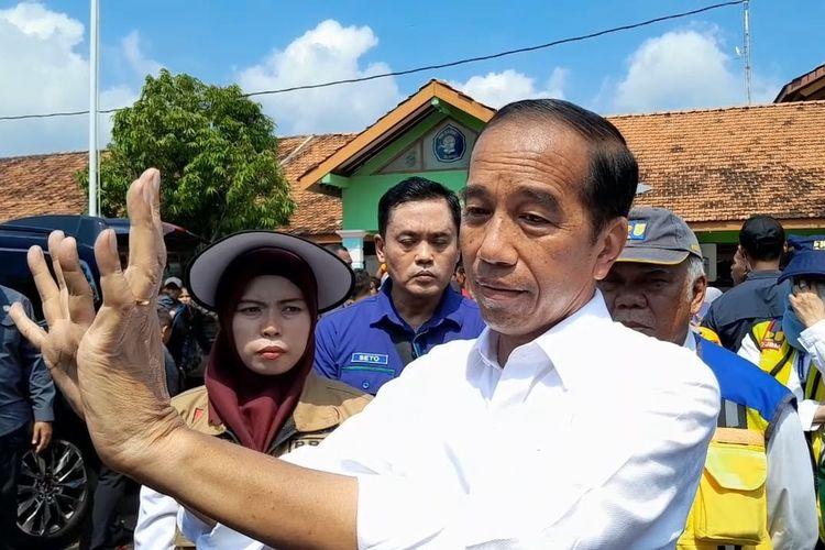 Presiden-Jokowi-Beberkan-Pemicu-Banjir-di-Demak-Cuaca-Sangat-Ekstrem-Curah-Hujan-Mencapai-238-Mm.jpg