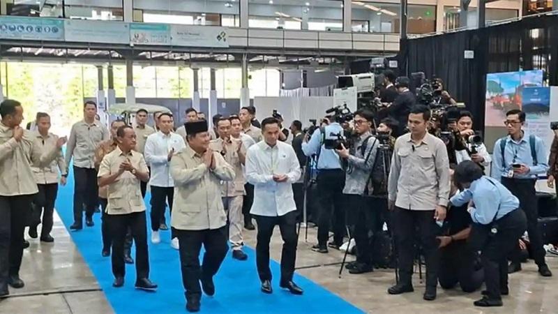 Presiden-Prabowo-Resmikan-Pabrik-Kendaraan-Listrik-di-Magelang.jpg