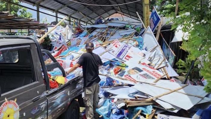 Puluhan-ribu-APK-dan-bendera-menumpuk-di-gudang-Satpol-PP-Kota-Yogyakarta.jpg
