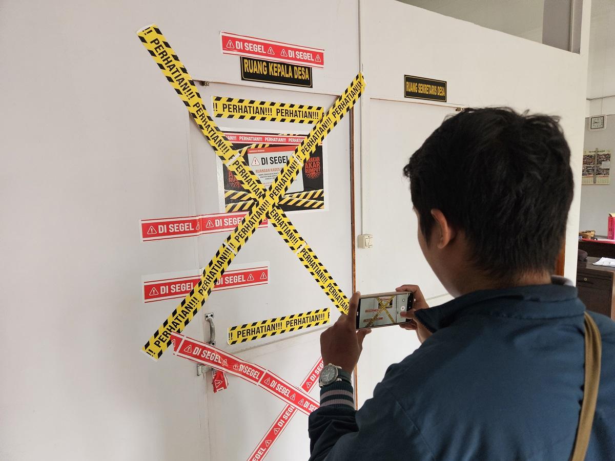 Ruang-Kades-Wonogiri-Magelang-yang-Disegel-Warga.jpg