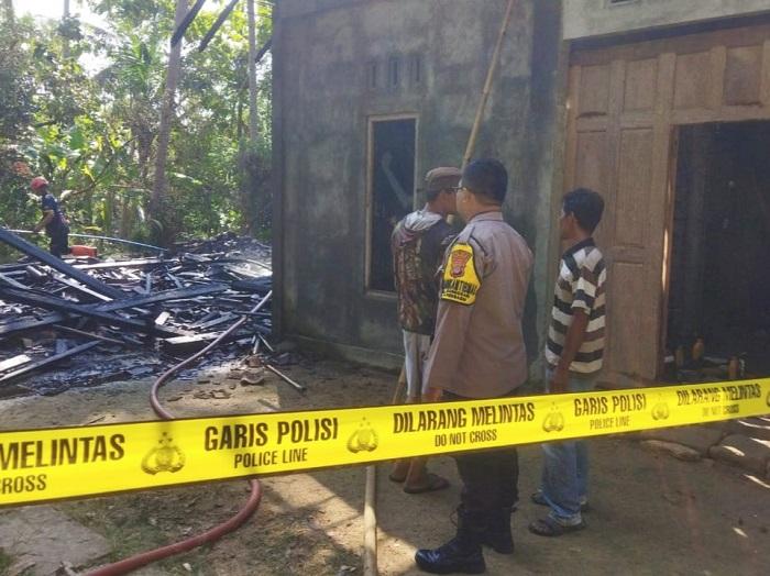 Rumah Tabon Milik Warga di Pengasih Kulon Progo Habis Terbakar di Momen HUT Ke-80 RI