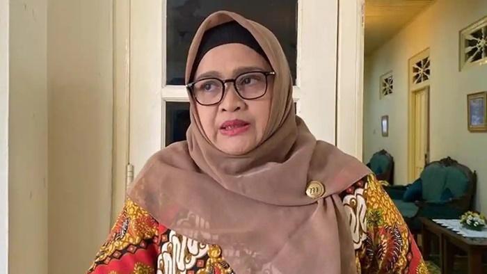 Sekda-DIY-Ni-Made-Dwipanti-Indrayanti-1512026.jpg