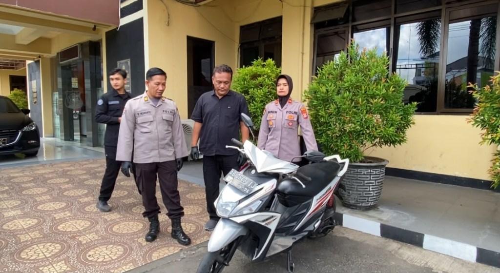 Sepak-Terjang-Pedet-Berakhir-Gasak-Dua-Motor-di-Bantul-demi-Rawat-Ibu-Ibu-Sakit-Jiwa.jpg