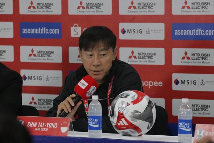 Shin-Tae-yong-diberhentikan-PSSI.jpg
