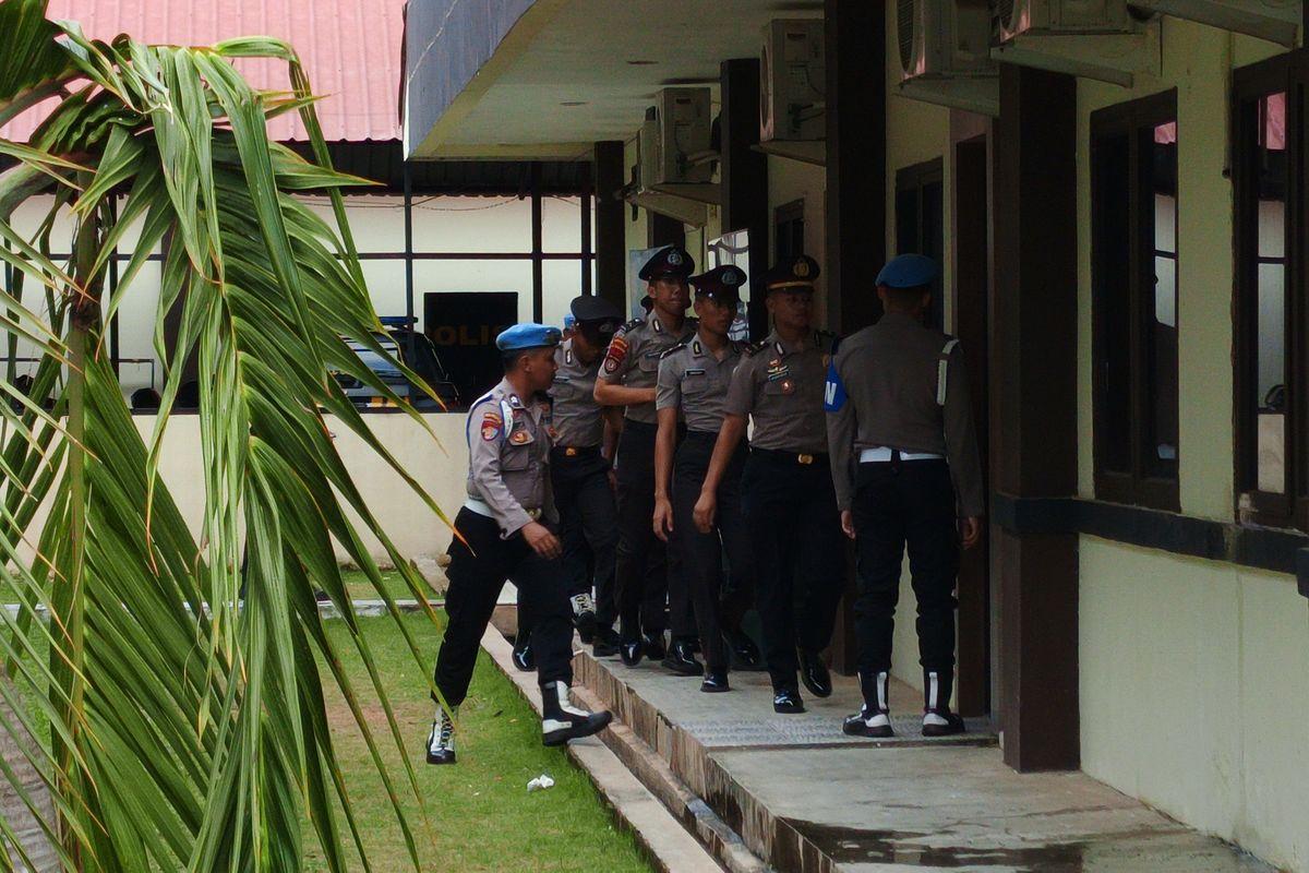 Sidang-13-Jam-Berujung-Pemecatan-Ini-Nasib-4-Anggota-Polda-Kepri-yang-Aniaya-Bripda-Natanael.jpg