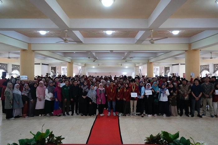 UMY-Terjunkan-700-Mahasiswa-KKN-Fokus-Potensi-Lokal-hingga-Kesadaran-Kesehatan-Masyrakat.jpg