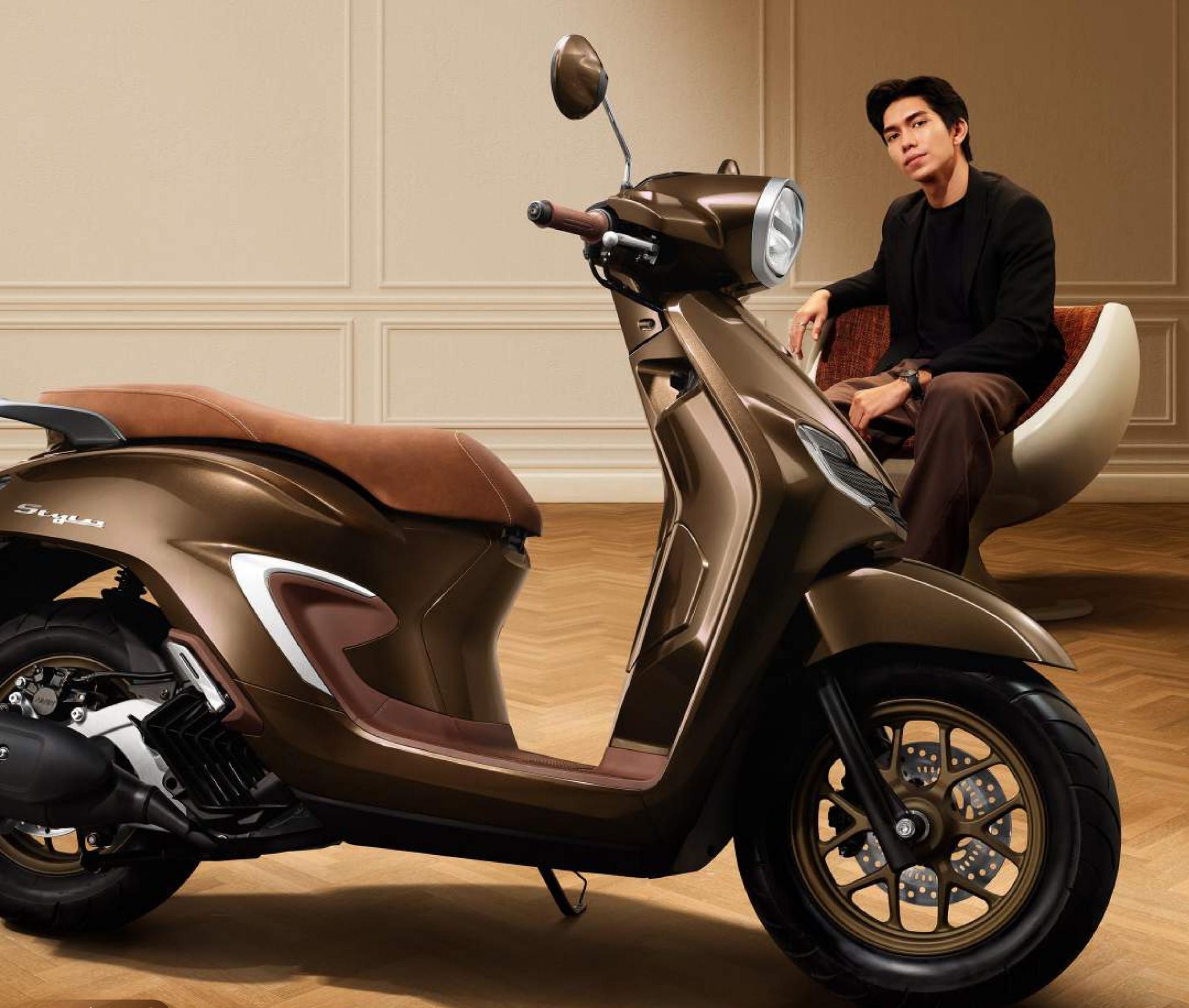 Warna-baru-Honda-Stylo-160.jpg