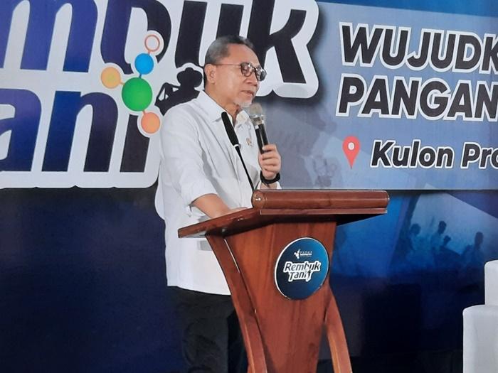 Menko Zulhas Pesan Jangan Ada Lahan Produktif Nganggur di Kulon Progo