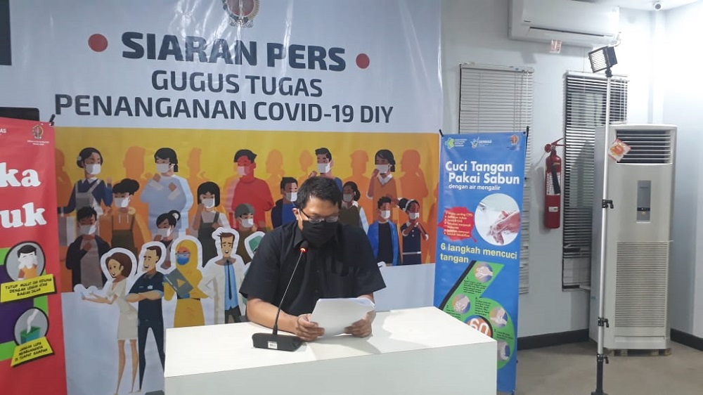 ahli-epidemiologi-ugm-sebut-psbb-bukan-cara-terbaik-herd-immunity-sebuah-keniscayaan.jpg