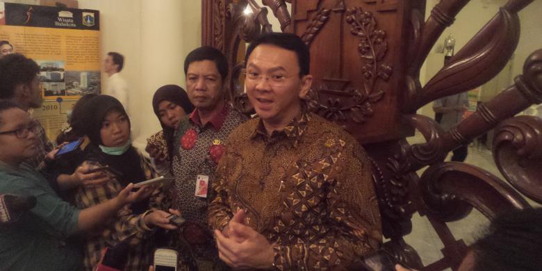 ahok-dan-rustam_20160426_122828.jpg