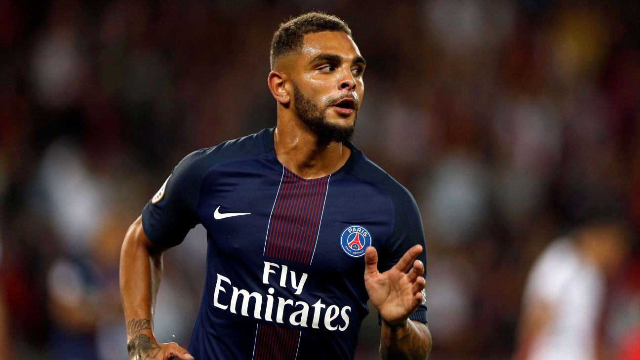 Arsenal Tikung Barcelona Jika Pada Musim Panas Datangkan Layvin Kurzawa